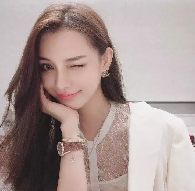 雾岛津美奈介绍(撞脸baby的女孩竟然有那么多)