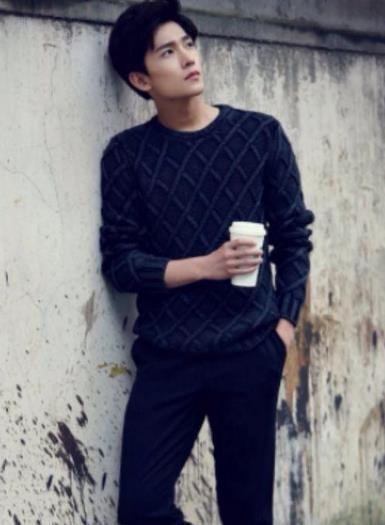 超过一米八身材不如意，杨洋腿短，古天乐标准五五分，还有陈赫？