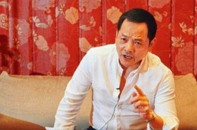 ​澳门两大顶级势力，黑帮崩牙驹与赌王何鸿燊，到底谁的势力更大？