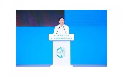 ​面对男友的生气，女友应该怎么做？