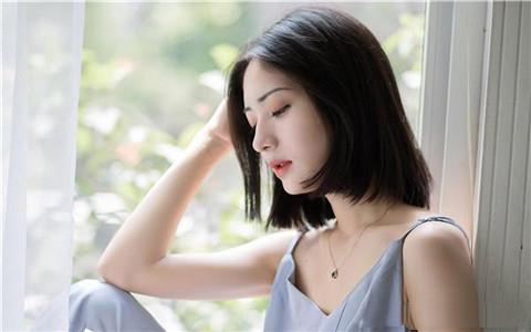 怎样和女生聊天找话题 这几个技巧让你迅速提高情商!