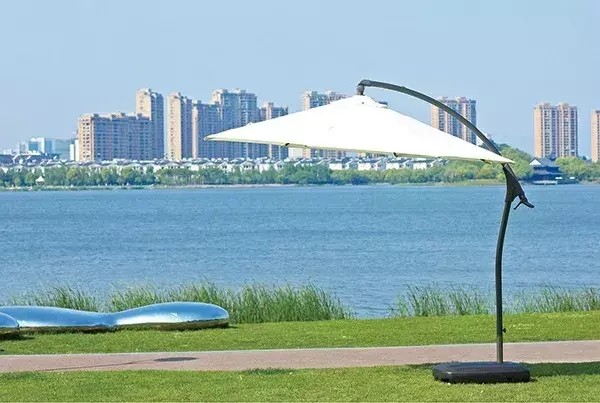 遮阳伞可以当雨伞吗(晴雨伞可以当雨伞用吗)