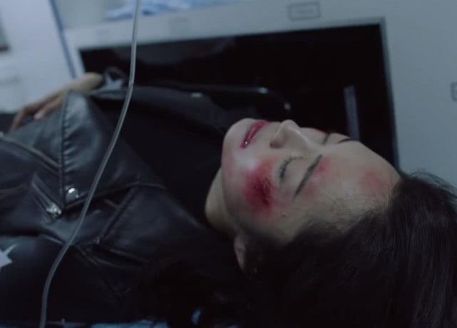 苏明成打苏明玉隐藏原因揭秘！不仅为朱丽，这些细节你发现了吗？