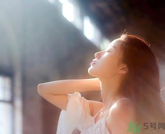 冬天几天洗一次澡最好?冬天两天洗一次澡正常吗? 冬天几天洗一次澡最好?冬天两天洗一次澡正常吗?