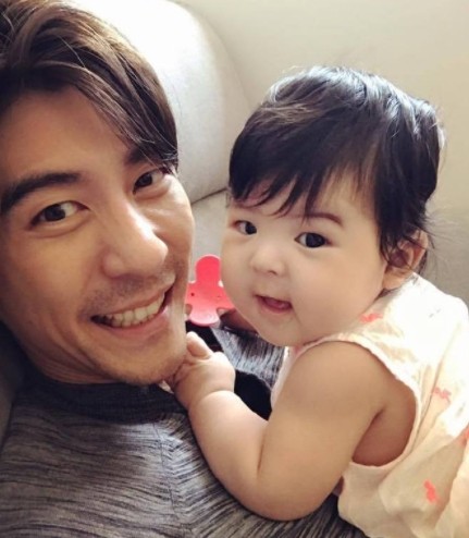 波妞罕见萌照，又萌又Q，姨母心都融化