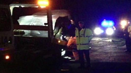 97岁菲利普亲王独自驾车遭遇严重车祸未受伤,年轻时颜值逆天