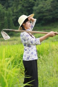 ​留守女人带娃，是否会出轨？3个女人说出实话