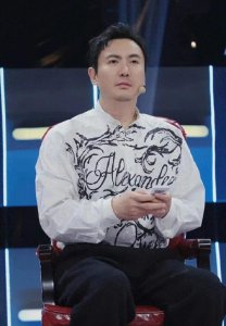 ​沈腾年轻时的颜值有多高？一组照片告诉你答案！