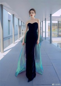 ​王秀竹的美极具风情